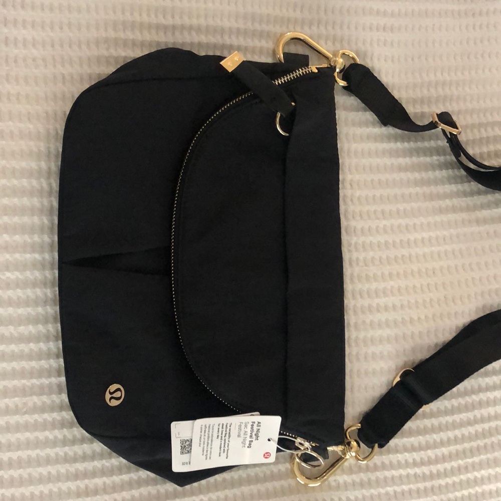 Lululemon all night festival bag